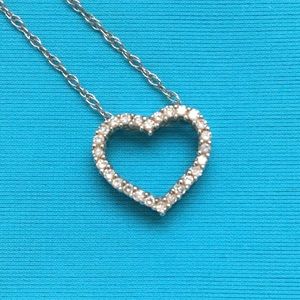 Diamond heart necklace with 19 inch chain